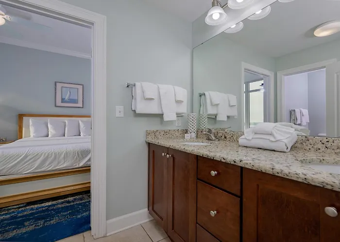 Apartment Phoenix 1901 Gulf Shores